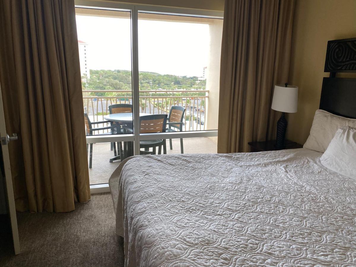 Ocean View Luxurious Condo-Best Location + Balcony เดสติน ภายนอก รูปภาพ