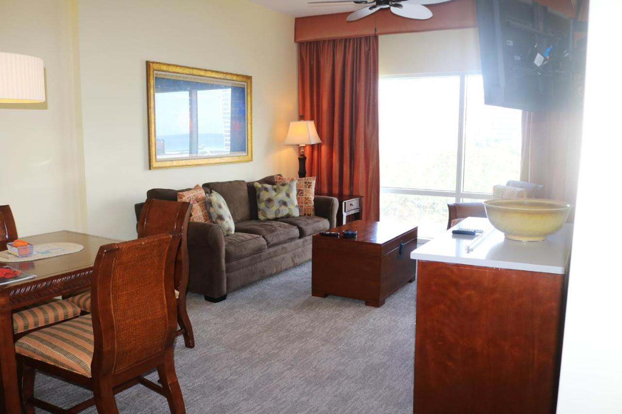 Ocean View Luxurious Condo-Best Location + Balcony เดสติน ภายนอก รูปภาพ