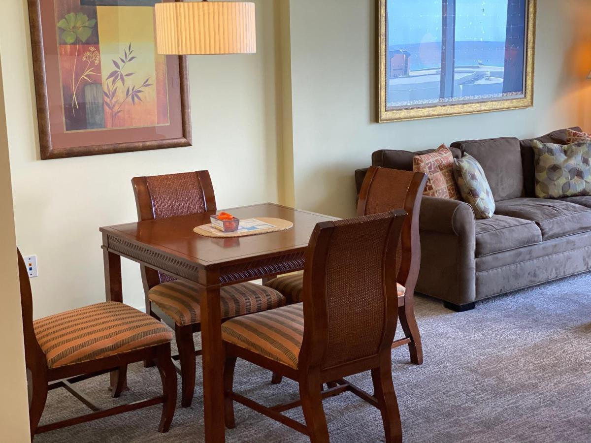 Ocean View Luxurious Condo-Best Location + Balcony เดสติน ภายนอก รูปภาพ
