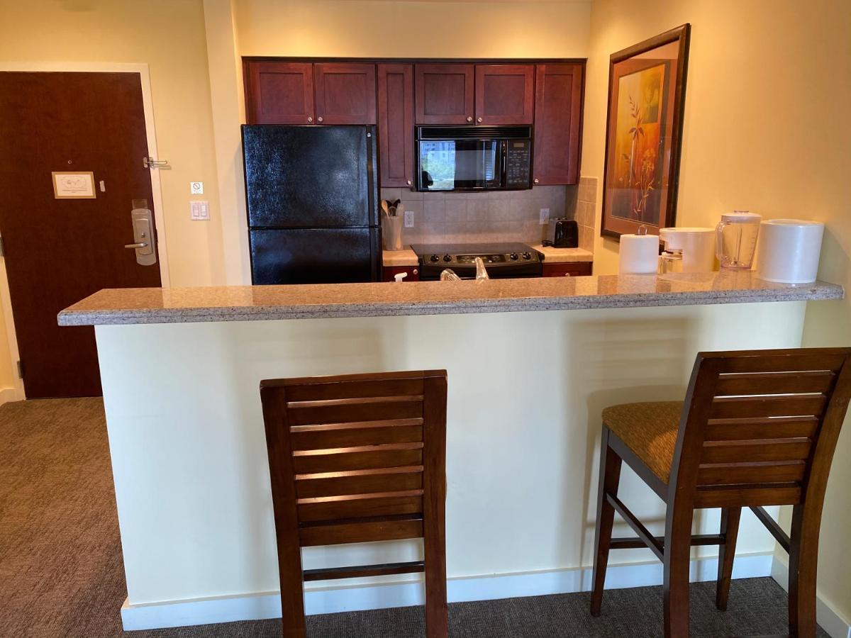 Ocean View Luxurious Condo-Best Location + Balcony เดสติน ภายนอก รูปภาพ